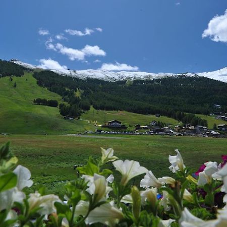 Hotel Baita Della Luna リヴィーニョ エクステリア 写真