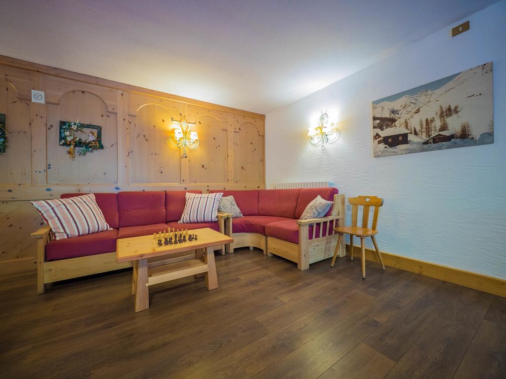 Hotel Baita Della Luna リヴィーニョ エクステリア 写真