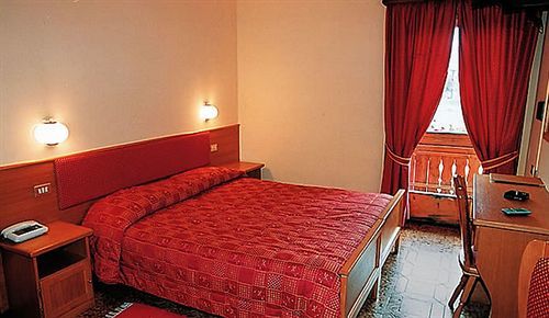Hotel Baita Della Luna リヴィーニョ エクステリア 写真